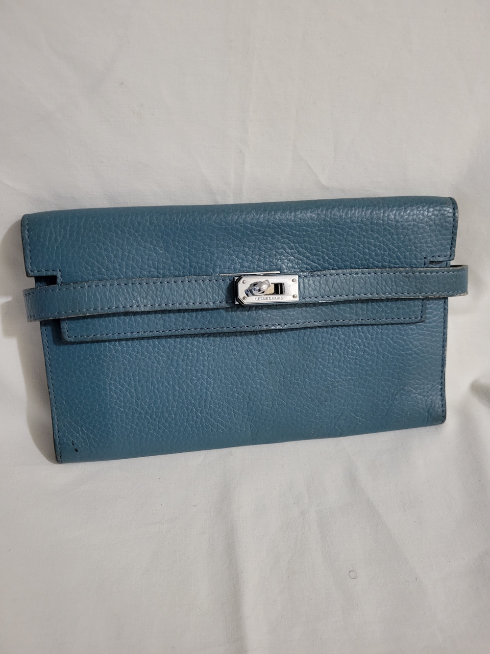 Pebbled Leather Fashion Clutch Wallet - Blue